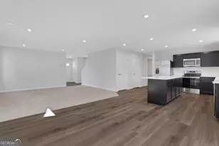 812 Sweet Pine Brk, Stone Mountain, GA 30087 - Photo 17