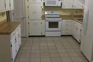 825 Forest Lake Dr S, Macon, GA 31210 - Photo 13