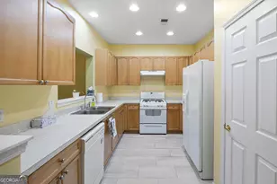 3832 Abbott Ln, Powder Springs, GA 30127 - Photo 17