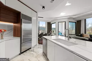 2828 Peachtree Rd NE, Atlanta, GA 30305 - Photo 7