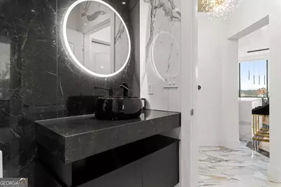 2828 Peachtree Road NE # 701, Atlanta, GA 30305 - Photo 31