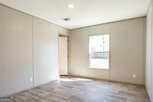 524 Smith Rd, Waycross, GA 31503 - Photo 15