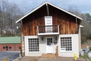 78 Washington St, Jefferson, GA 30549 - Photo 1