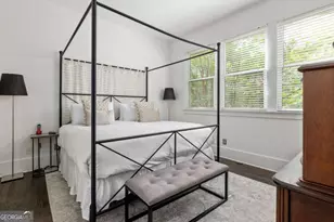 9121 Selborne Ln, Chattahoochee Hills, GA 30268 - Photo 11