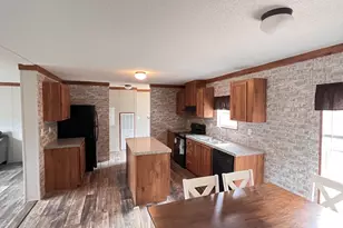 4720 Otter Creek Cir, Blackshear, GA 31516 - Photo 11