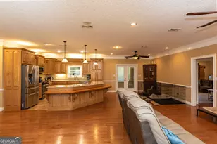 4446 Manor Millwood Rd S, Waycross, GA 31503 - Photo 9