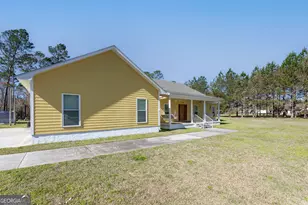 4446 Manor Millwood Rd S, Waycross, GA 31503 - Photo 5