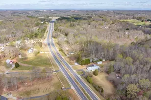 4559 Winder Hwy, Flowery Branch, GA 30542 - Photo 5