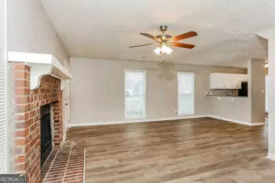 4893 Autumn Circle, Stone Mountain, GA 30088 - Photo 17