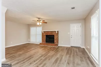 4893 Autumn Circle, Stone Mountain, GA 30088 - Photo 19