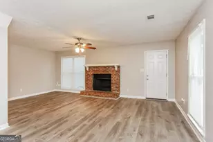 4893 Autumn Cir, Stone Mountain, GA 30088 - Photo 19