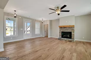 130 Putney Wy, Senoia, GA 30276 - Photo 9