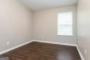 2839 Windsor Forrest Ct, College Park, GA 30349 - Photo 11