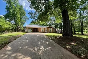 360 Meadowbrook Dr, McDonough, GA 30253 - Photo 3