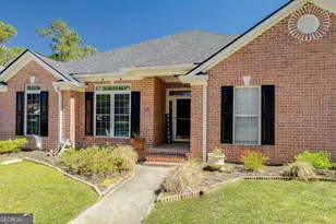 305 Walthour Dr, Rincon, GA 31326 - Photo 3