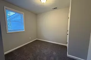 192 Margaret St, Fairburn, GA 30213 - Photo 9