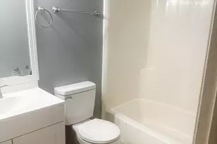 1100 Pineland Ave, Hinesville, GA 31313 - Photo 13