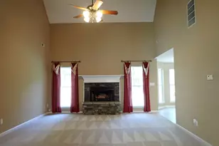 180 Sunderland Cir, Fayetteville, GA 30215 - Photo 3