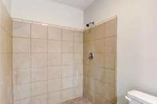 1113 E 59th St, Savannah, GA 31404 - Photo 7