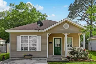 1113 E 59th St, Savannah, GA 31404 - Photo 1