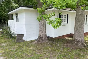 646 N Main St, Swainsboro, GA 30401 - Photo 3