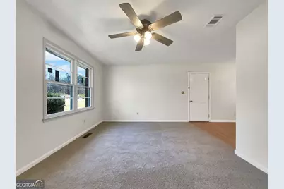 3686 Sweetbriar Circle, Lithia Springs, GA 30122 - Photo 3