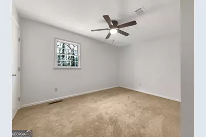 3686 Sweetbriar Circle, Lithia Springs, GA 30122 - Photo 13