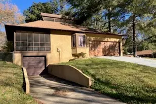 1288 Lakewood Dr NE, Conyers, GA 30013 - Photo 9