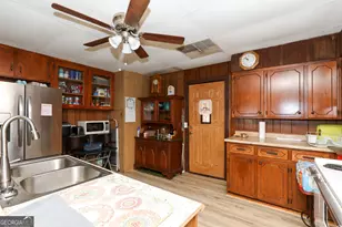 651 S Jackson St, Hartwell, GA 30643 - Photo 9