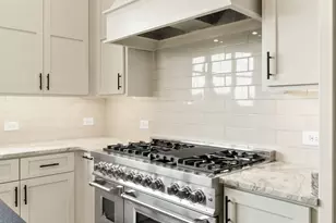 272 Community House Rd, Barnesville, GA 30204 - Photo 9