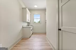 272 Community House Rd, Barnesville, GA 30204 - Photo 29