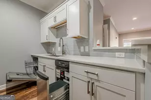 2921 Lenox Rd NE, Atlanta, GA 30324 - Photo 15