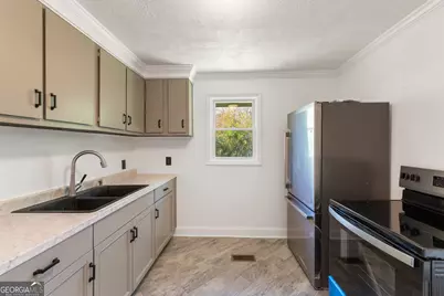 142 Galloway Street, Cornelia, GA 30531 - Photo 7