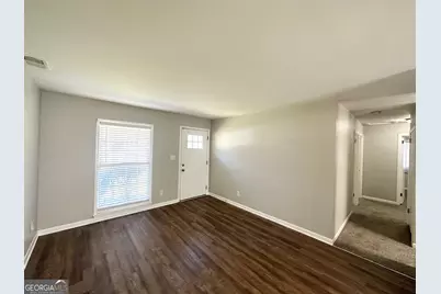 2566 NW Santa Barbara Drive, Atlanta, GA 30318 - Photo 3