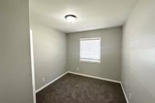 2566 NW Santa Barbara Dr, Atlanta, GA 30318 - Photo 7