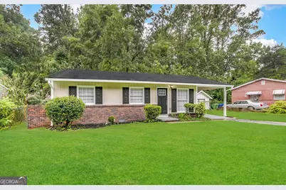 2566 NW Santa Barbara Drive, Atlanta, GA 30318 - Photo 1