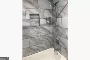 3834 Kensingwood Trace, Decatur, GA 30032 - Photo 9