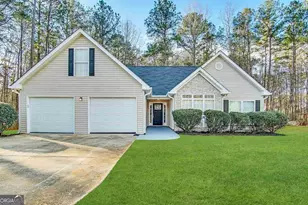 596 Carlton Rd, Palmetto, GA 30268 - Photo 1