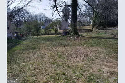 2152 M L King Jr Drive SW, Atlanta, GA 30310 - Photo 3