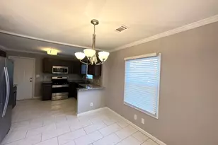 3729 Glenwood Rd, Decatur, GA 30032 - Photo 7