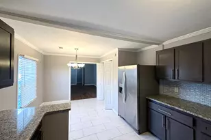 3729 Glenwood Rd, Decatur, GA 30032 - Photo 9