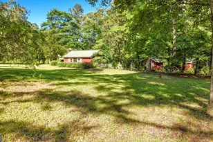 202 Catalina Dr, Martin, GA 30557 - Photo 1