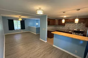 1464 Colony E Cir, Stone Mountain, GA 30083 - Photo 3