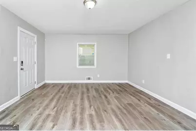 3711 Daisy Drive, Decatur, GA 30032 - Photo 9