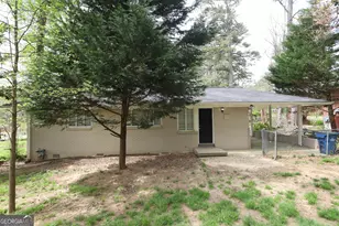 2830 Luther Dr, East Point, GA 30344 - Photo 11