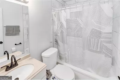 1204 Lakeview Drive NW, Conyers, GA 30012 - Photo 11