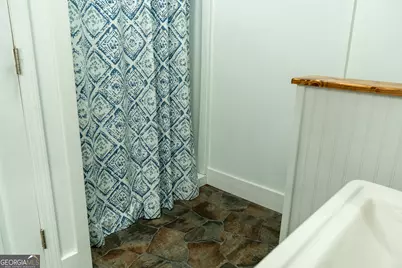 18 W Currahee Street, Toccoa, GA 30577 - Photo 15