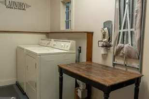 18 W Currahee St, Toccoa, GA 30577 - Photo 27