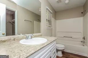 1345 N Hampton Dr, Hampton, GA 30228 - Photo 9