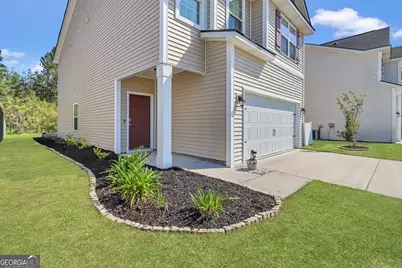 572 Brightleaf Circle, Hinesville, GA 31313 - Photo 3